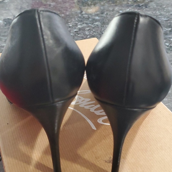 Christian Louboutin Black Predu Patnappapu Pumps - Picture 4 of 15